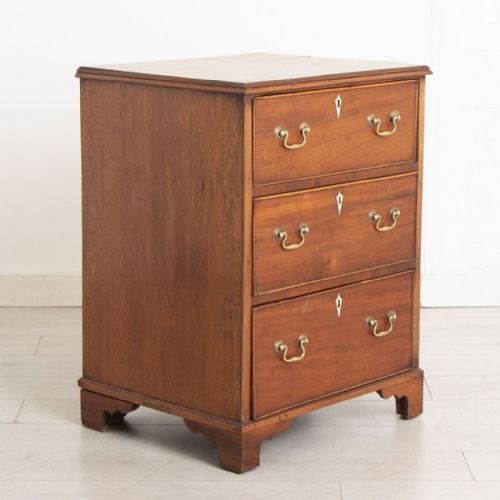 ANTIQUE MAHOGANY CHEST OF DRAWERS - ADDITIONAL PHOTO 2