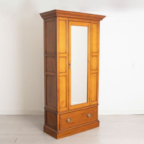 ANTIQUE GOLDEN OAK WARDROBE C1900 - ADDITIONAL PHOTO 1