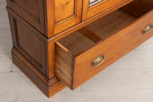 ANTIQUE GOLDEN OAK WARDROBE C1900 - ADDITIONAL PHOTO 3