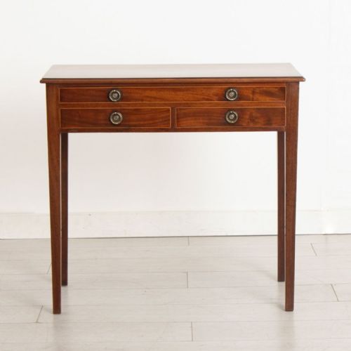 GEORGIAN MAHOGANY SIDE TABLE WITH BOXWOOD STRINGING C1780 - ADDITIONAL PHOTO 1