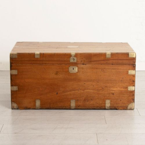 SOLID CAMPHOR WOOD CAMPAIGN TRUNK C1900 - ADDITIONAL PHOTO 1