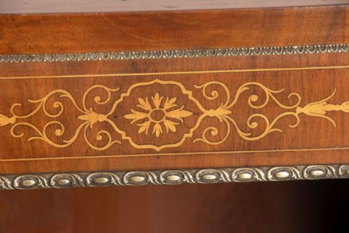 VICTORIAN WALNUT BREAKFRONT OPEN BOOKCASE WITH MARQUETRY BOXWOOD INLAY BRASS MOUNTS C1880 - ADDITIONAL PHOTO 5
