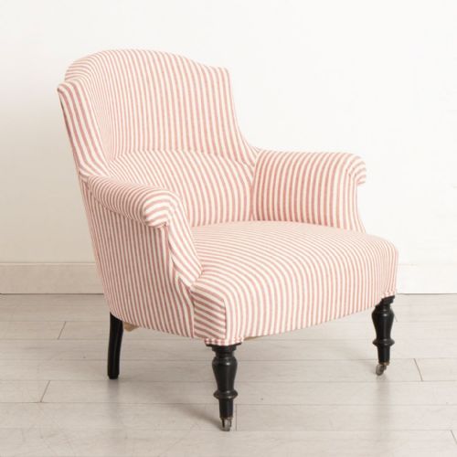 PAIR OF ANTIQUE FRENCH CRAPAUD ARMCHAIRS IN RED WHITE TICKING - ADDITIONAL PHOTO 1