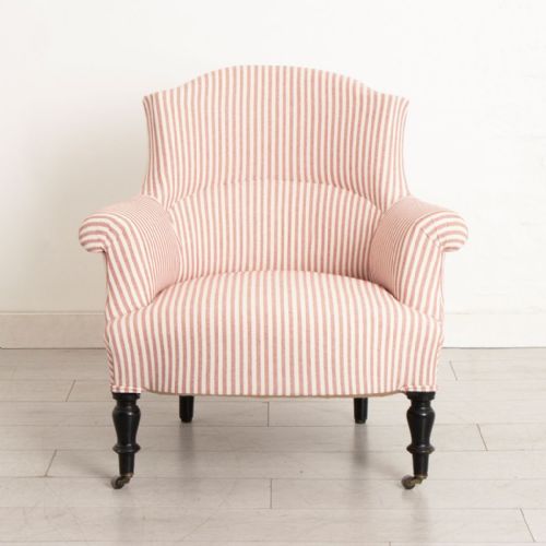 PAIR OF ANTIQUE FRENCH CRAPAUD ARMCHAIRS IN RED WHITE TICKING - ADDITIONAL PHOTO 3