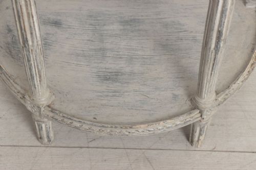 19TH CENTURY PAINTED FRENCH CONSOLE TABLE WITH MARBLE TOP - ADDITIONAL PHOTO 3