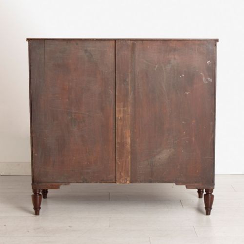 VICTORIAN MAHOGANY BOW FRONT CHEST OF DRAWERS WITH LION HEAD HANDLES TURNED LEGS - ADDITIONAL PHOTO 2