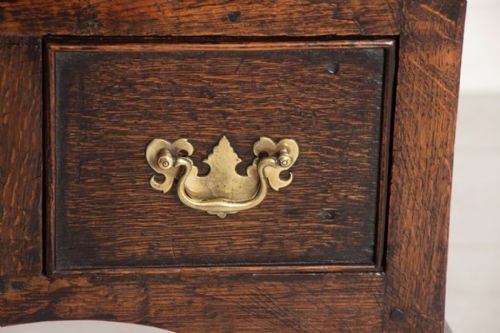 GEORGIAN OAK DRESSER BASE WITH FOUR DRAWERS - ADDITIONAL PHOTO 4