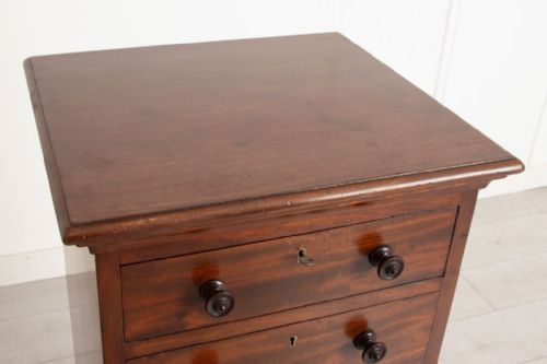 VICTORIAN MAHOGANY COLLECTOR'S CHEST WITH 7 DRAWERS ORIGINAL CHUBB LOCKS C1870 - ADDITIONAL PHOTO 3