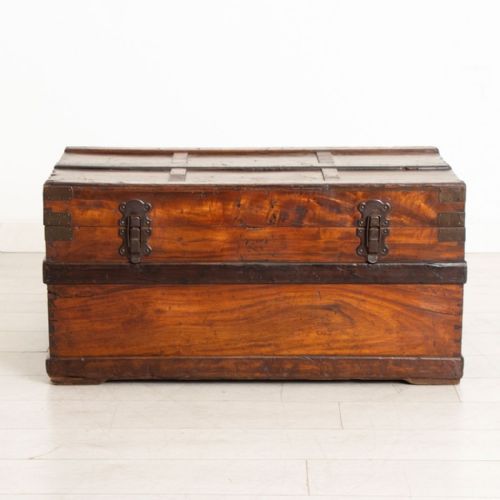 VICTORIAN OAK LINED TRUNK - ADDITIONAL PHOTO 5