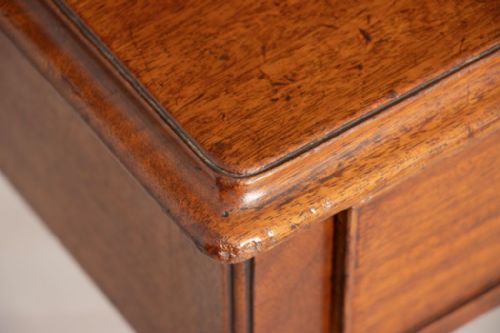 GEORGIAN MAHOGANY SIDE TABLE WITH ORIGINAL BRASS SWAN NECK HANDLES C1780 - ADDITIONAL PHOTO 5