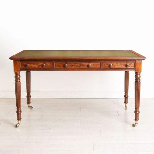 EARLY VICTORIAN MAHOGANY WRITING TABLE WITH GREEN LEATHER TOP C1840 - ADDITIONAL PHOTO 1