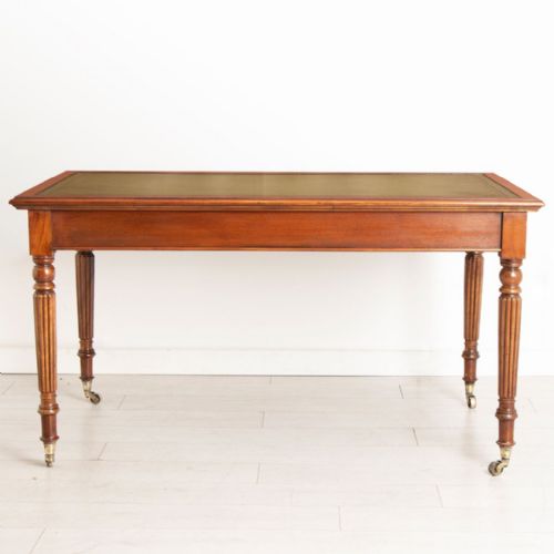 EARLY VICTORIAN MAHOGANY WRITING TABLE WITH GREEN LEATHER TOP C1840 - ADDITIONAL PHOTO 3