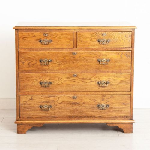 ANTIQUE CHEST OF DRAWERS IN GOLDEN OAK C1900 - ADDITIONAL PHOTO 1