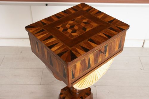 VICTORIAN TUNBRIDGE WARE MARQUETRY SEWING BOX - ADDITIONAL PHOTO 4