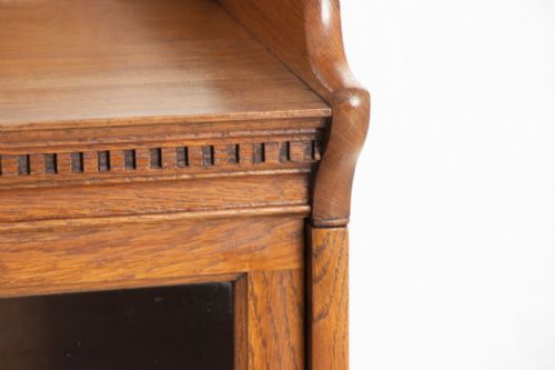 ANTIQUE SECTIONAL BOOKCASE IN GOLDEN OAK BY LEBUS C1910 - ADDITIONAL PHOTO 3