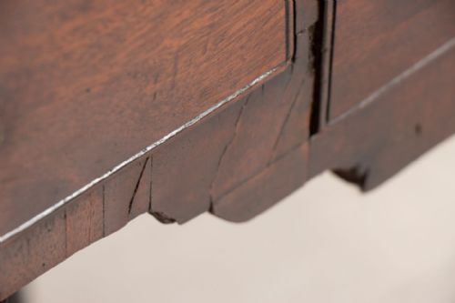 GEORGIAN OAK LOWBOY TABLE WITH THREE DRAWERS - ADDITIONAL PHOTO 10