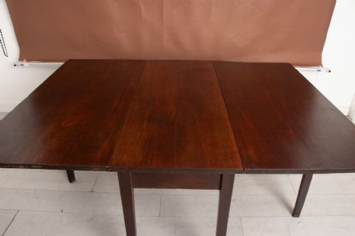 LATE 18TH CENTURY SOLID MAHOGANY DROP LEAF DINING TABLE - ADDITIONAL PHOTO 6