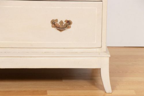 LATER PAINTED CHEST OF DRAWERS C1900 WITH REPLACEMENT HANDLES - ADDITIONAL PHOTO 3
