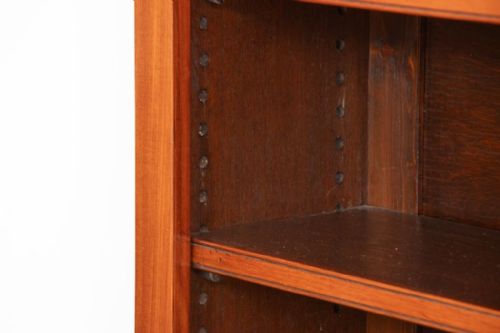 LARGE ANTIQUE MAHOGANY OPEN BOOKCASE WITH ADJUSTABLE SHELVES C1900 - ADDITIONAL PHOTO 6