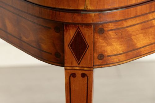 SATINWOOD GAMES TABLE WITH EBONY BOXWOOD INLAY AND BLACK LEATHER TOP C1820 - ADDITIONAL PHOTO 3