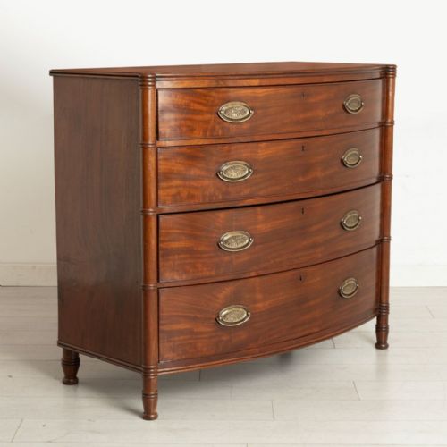 REGENCY MAHOGANY BOW FRONT CHEST OF DRAWERS WITH OVAL BRASS PLATE HANDLES C1820 - ADDITIONAL PHOTO 1