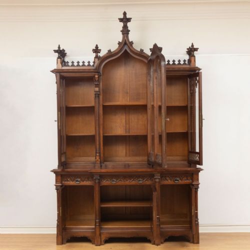 ANTIQUE GOTHIC REVIVAL WALNUT BREAKFRONT BOOKCASE NORTHERN EUROPEAN C1890 - ADDITIONAL PHOTO 3