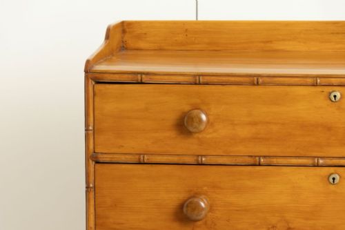 19TH CENTURY FAUX BAMBOO PINE CHEST OF DRAWERS - ADDITIONAL PHOTO 2
