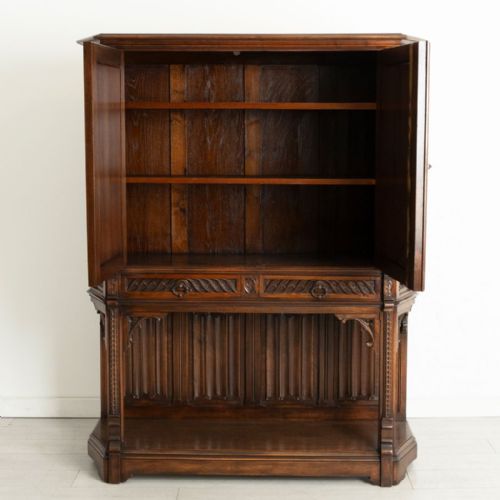 LATE 19TH CENTURY GOTHIC REVIVAL CREEDENCE CABINET - ADDITIONAL PHOTO 1
