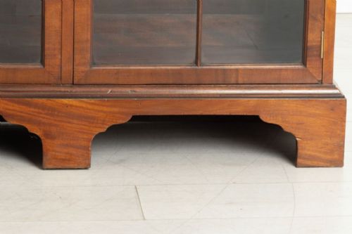 ANTIQUE MAHOGANY TRIPLE DOOR GLAZED BOOKCASE BY WYLIE LOCHHEAD OF GLASGOW C1900 - ADDITIONAL PHOTO 3