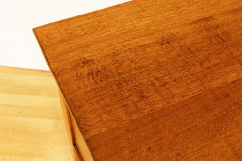SMALL GOLDEN OAK BURR WALNUT CHEST OF DRAWERS - ADDITIONAL PHOTO 2