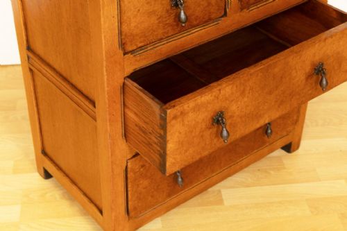 SMALL GOLDEN OAK BURR WALNUT CHEST OF DRAWERS - ADDITIONAL PHOTO 8