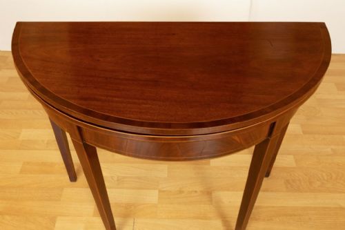 GEORGIAN MAHOGANY DEMILUNE GAMES TABLE WITH BOXWOOD STRINGING CROSSBANDED TOP C1800 - ADDITIONAL PHOTO 4