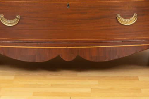 GEORGIAN MAHOGANY CHEST OF DRAWERS WITH STRING BANDING ORIGINAL HANDLES - ADDITIONAL PHOTO 5