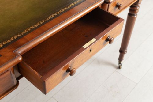 EARLY VICTORIAN MAHOGANY WRITING TABLE - ADDITIONAL PHOTO 3