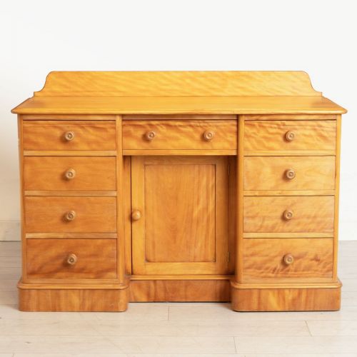 VICTORIAN KNEEHOLE DESK IN SATIN BIRCH C1860