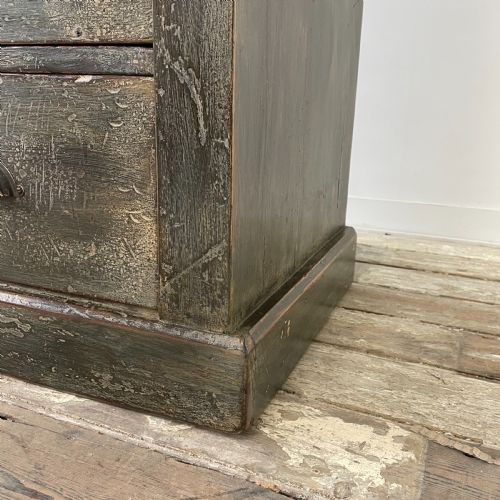 VICTORIAN PAINTED MAHOGANY BANK OF DRAWERS - ADDITIONAL PHOTO 5