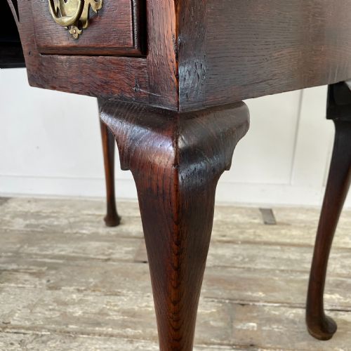 18TH C OAK LOW BOY - ADDITIONAL PHOTO 5