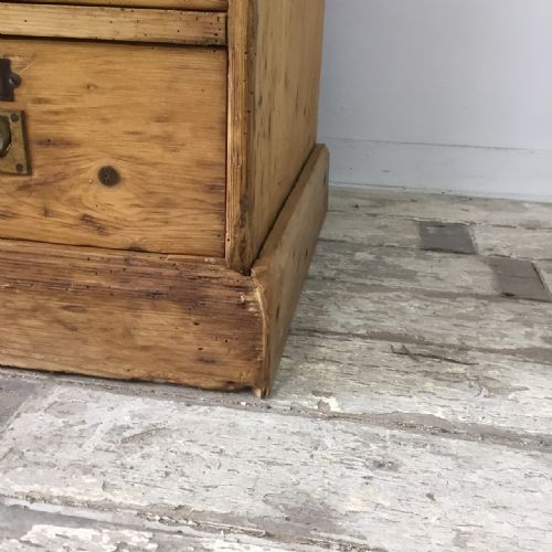 VICTORIAN PINE BANK OF DRAWERS - ADDITIONAL PHOTO 4