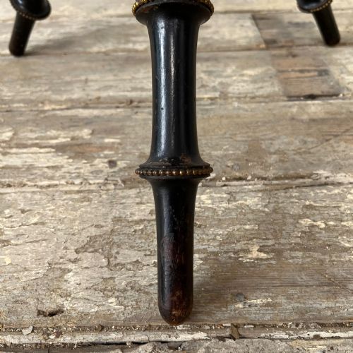 VICTORIAN EBONISED AND GILT BOBBIN LEG TABLE - ADDITIONAL PHOTO 3
