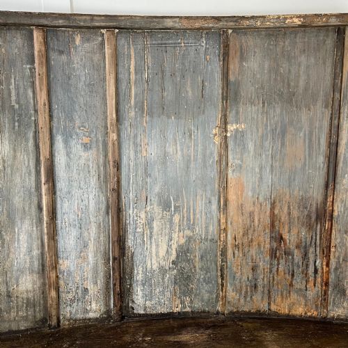 18TH C WEST COUNTRY ELM BARRELL BACK SETTLE - ADDITIONAL PHOTO 4