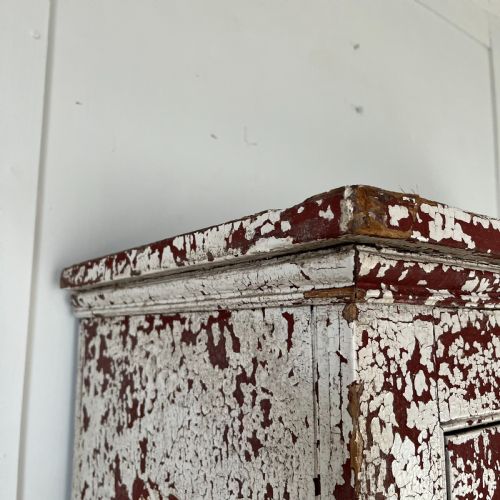 VICTORIAN PAINTED PINE RAILWAY CUPBOARD - ADDITIONAL PHOTO 9