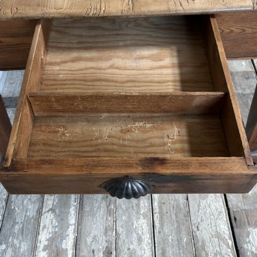 19TH C PITCH PINE KITCHEN TABLE - ADDITIONAL PHOTO 10