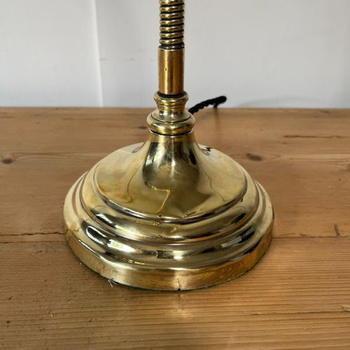 EDWARDIAN BRASS SHELL DESK LAMP - ADDITIONAL PHOTO 2