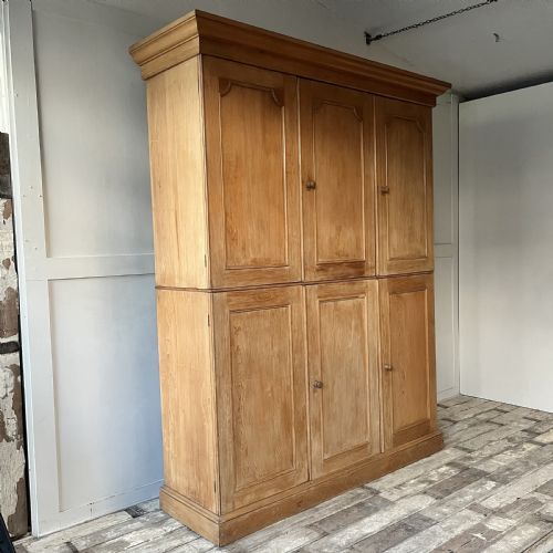 19TH C PINE HOUSEKEEPERS CUPBOARD - ADDITIONAL PHOTO 4