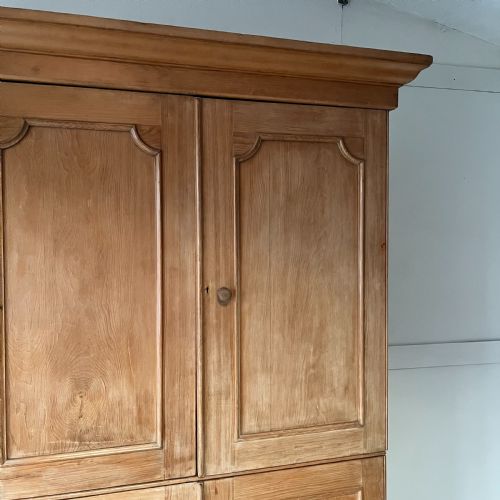 19TH C PINE HOUSEKEEPERS CUPBOARD - ADDITIONAL PHOTO 10