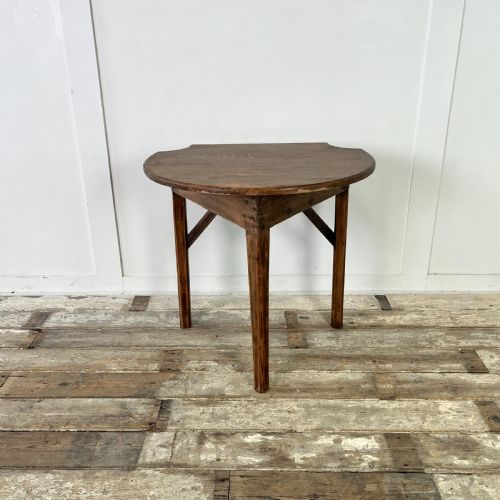 19th c pine cricket table - CATEGORY: ANTIQUE TABLES - DATED 19TH CENTURY