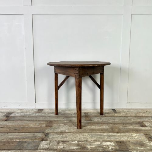 19TH C PINE CRICKET TABLE - ADDITIONAL PHOTO 1