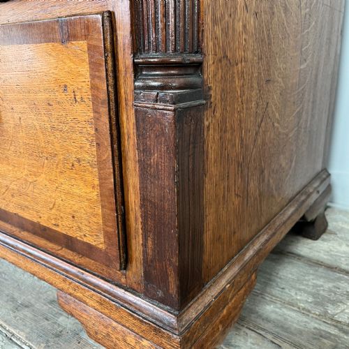 EARLY 19TH C OAK CHEST OF DRAWERS - ADDITIONAL PHOTO 7
