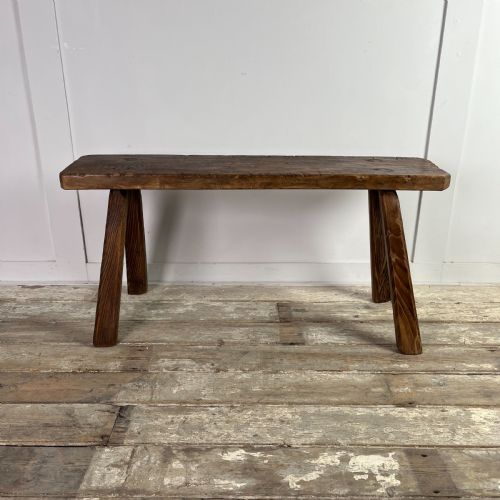 19th c elm pig bench - CATEGORY: ANTIQUE FURNITURE - DATED 19TH CENTURY