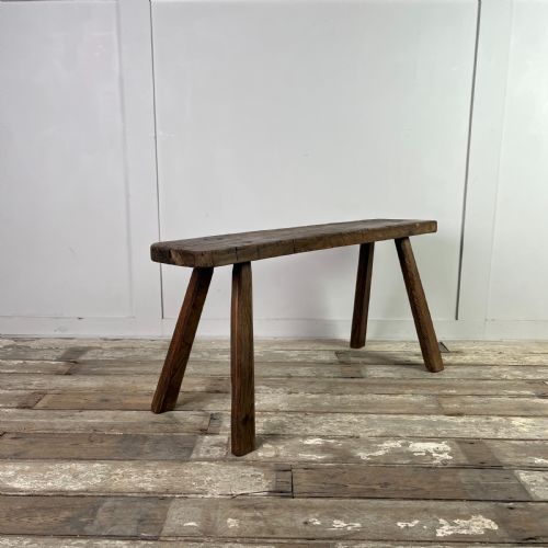 19TH C ELM PIG BENCH - ADDITIONAL PHOTO 5